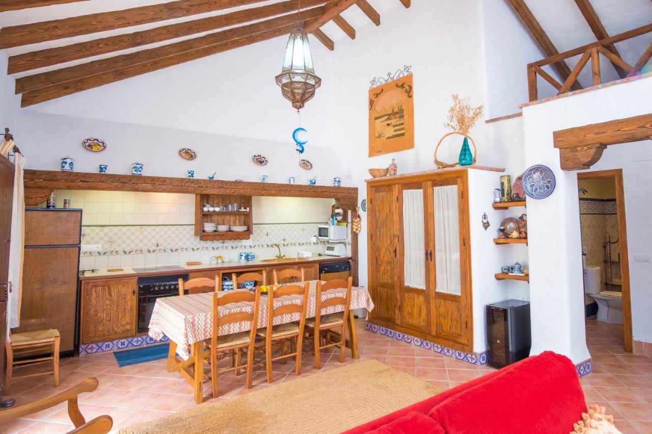コニル・デ・ラ・フロンテラ Casa Zaraヴィラ エクステリア 写真